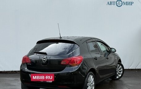 Opel Astra J, 2011 год, 730 000 рублей, 5 фотография