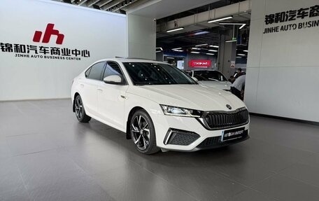 Skoda Octavia IV, 2022 год, 2 399 900 рублей, 3 фотография