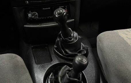 Chevrolet Niva I рестайлинг, 2004 год, 349 999 рублей, 13 фотография