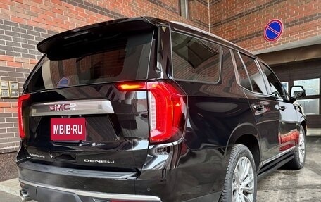 GMC Yukon IV, 2022 год, 10 900 000 рублей, 2 фотография