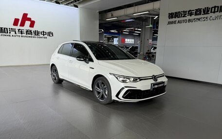 Volkswagen Golf VIII, 2022 год, 1 999 900 рублей, 3 фотография