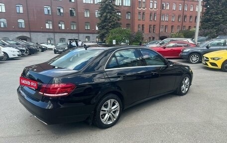 Mercedes-Benz E-Класс, 2015 год, 1 680 000 рублей, 2 фотография