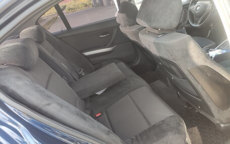 BMW 3 серия, 2011 год, 1 000 000 рублей, 8 фотография