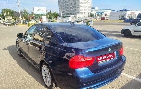 BMW 3 серия, 2011 год, 1 000 000 рублей, 4 фотография