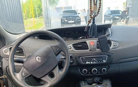 Renault Scenic III, 2010 год, 650 000 рублей, 8 фотография