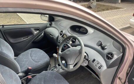 Toyota Vitz, 2001 год, 4 фотография