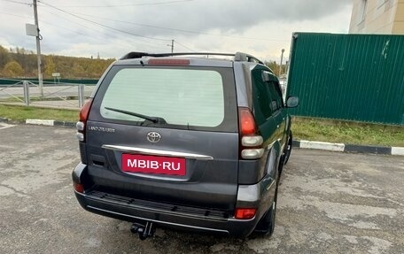 Toyota Land Cruiser Prado 120 рестайлинг, 2004 год, 1 480 000 рублей, 6 фотография