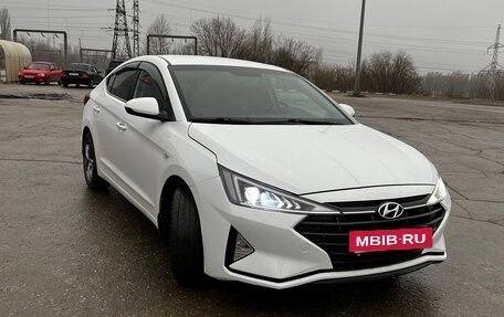 Hyundai Elantra VI рестайлинг, 2020 год, 1 630 000 рублей, 2 фотография