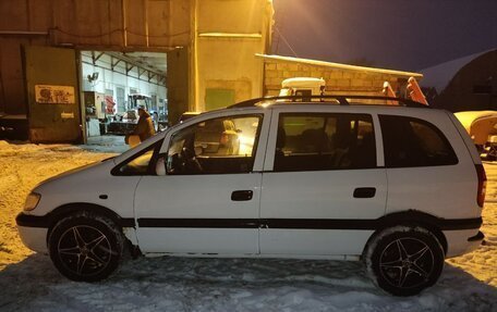 Opel Zafira A рестайлинг, 1999 год, 190 000 рублей, 4 фотография