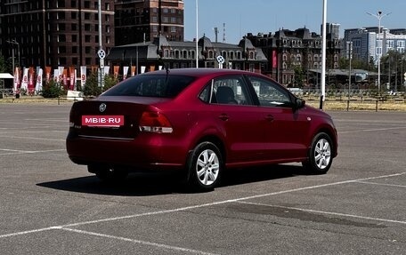 Volkswagen Polo VI (EU Market), 2012 год, 900 000 рублей, 7 фотография