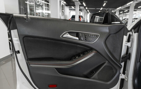 Mercedes-Benz CLA, 2018 год, 2 290 000 рублей, 18 фотография