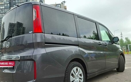Honda Stepwgn IV, 2018 год, 1 850 000 рублей, 17 фотография