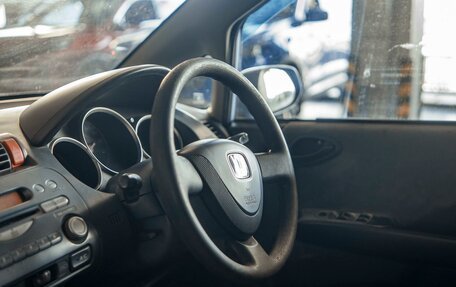Honda Fit III, 2001 год, 295 000 рублей, 16 фотография
