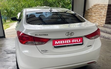 Hyundai Elantra V, 2011 год, 1 200 000 рублей, 3 фотография