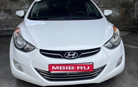 Hyundai Elantra V, 2011 год, 1 200 000 рублей, 2 фотография