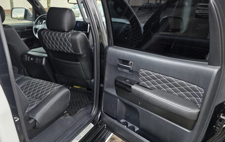 Toyota Tundra II, 2012 год, 3 350 000 рублей, 2 фотография