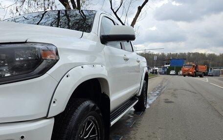 Toyota Tundra II, 2012 год, 3 350 000 рублей, 7 фотография