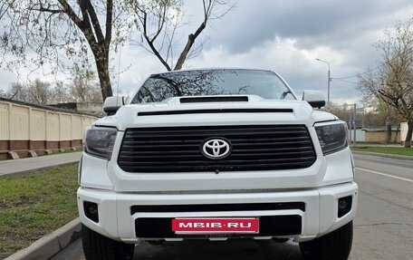 Toyota Tundra II, 2012 год, 3 350 000 рублей, 10 фотография