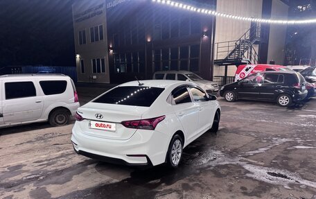Hyundai Solaris II рестайлинг, 2017 год, 790 000 рублей, 4 фотография