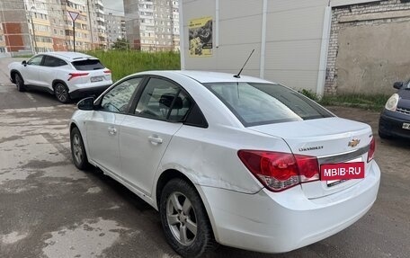 Chevrolet Cruze II, 2011 год, 390 000 рублей, 5 фотография