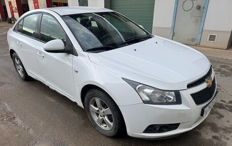 Chevrolet Cruze II, 2011 год, 390 000 рублей, 9 фотография