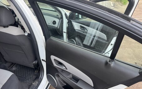 Chevrolet Cruze II, 2011 год, 390 000 рублей, 20 фотография