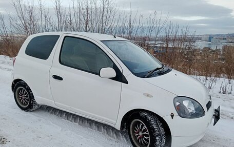 Toyota Vitz, 2000 год, 309 000 рублей, 3 фотография
