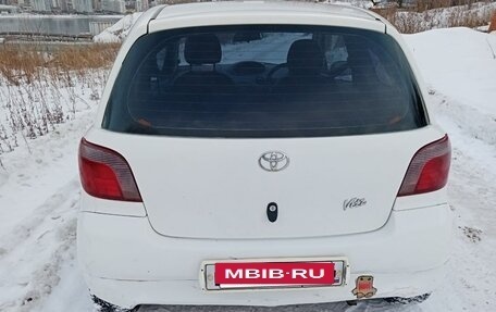Toyota Vitz, 2000 год, 309 000 рублей, 6 фотография