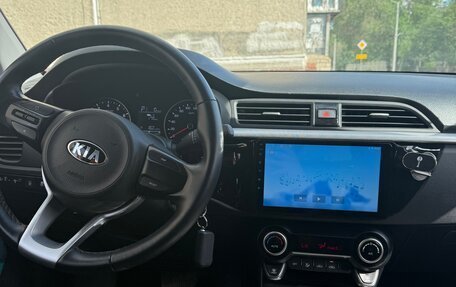 KIA Rio IV, 2020 год, 1 750 000 рублей, 9 фотография