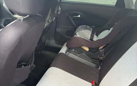 Volkswagen Polo VI (EU Market), 2012 год, 680 000 рублей, 7 фотография