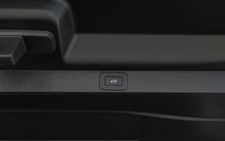 Land Rover Range Rover IV рестайлинг, 2026 год, 23 990 000 рублей, 30 фотография