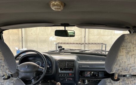 ГАЗ 3110 «Волга», 2003 год, 220 000 рублей, 15 фотография