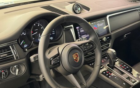 Porsche Macan I рестайлинг, 2025 год, 10 895 000 рублей, 21 фотография