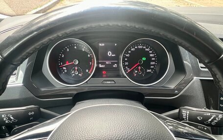 Volkswagen Tiguan II, 2018 год, 2 390 000 рублей, 10 фотография
