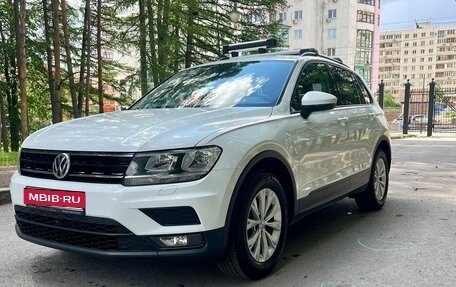 Volkswagen Tiguan II, 2018 год, 2 390 000 рублей, 2 фотография