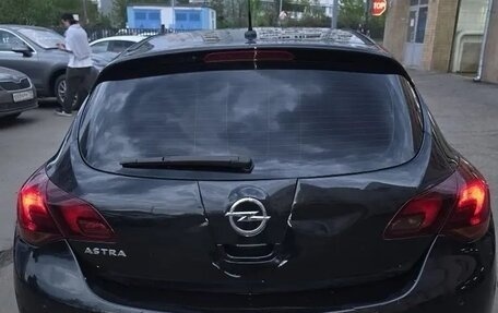 Opel Astra J, 2011 год, 750 000 рублей, 6 фотография