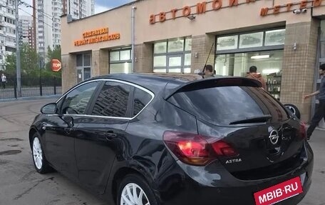 Opel Astra J, 2011 год, 750 000 рублей, 4 фотография