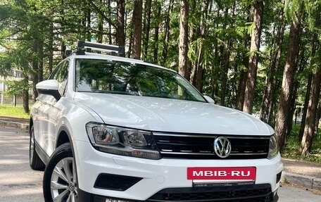 Volkswagen Tiguan II, 2018 год, 2 390 000 рублей, 7 фотография