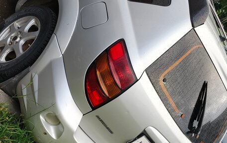 Pontiac Vibe II, 2003 год, 500 000 рублей, 4 фотография