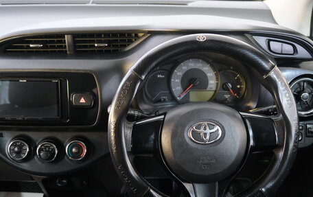 Toyota Vitz, 2018 год, 969 000 рублей, 11 фотография
