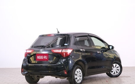 Toyota Vitz, 2018 год, 969 000 рублей, 7 фотография