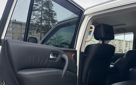 Infiniti QX80 I рестайлинг, 2014 год, 3 700 000 рублей, 27 фотография