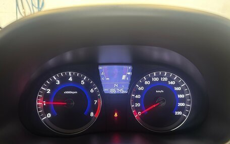 Hyundai Solaris II рестайлинг, 2012 год, 657 000 рублей, 9 фотография
