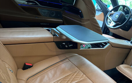 BMW 7 серия, 2016 год, 4 000 000 рублей, 14 фотография