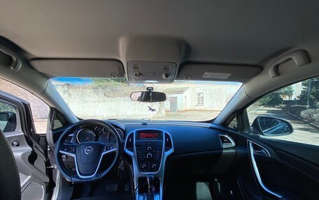 Opel Astra J, 2013 год, 1 050 000 рублей, 18 фотография