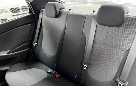 Hyundai Solaris II рестайлинг, 2013 год, 1 075 000 рублей, 10 фотография