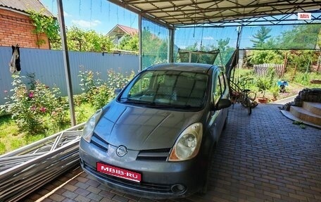 Nissan Note II рестайлинг, 2005 год, 400 000 рублей, 1 фотография