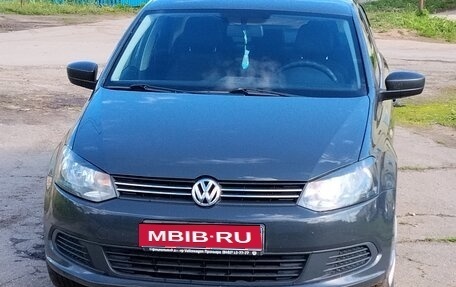 Volkswagen Polo VI (EU Market), 2012 год, 700 000 рублей, 1 фотография