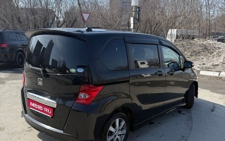 Honda Freed I, 2010 год, 1 070 000 рублей, 1 фотография