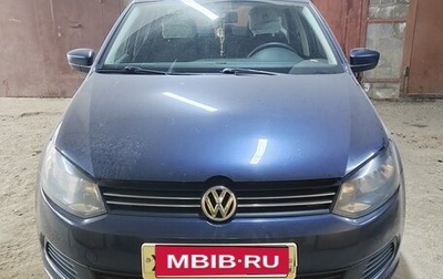 Volkswagen Polo VI (EU Market), 2015 год, 930 000 рублей, 1 фотография